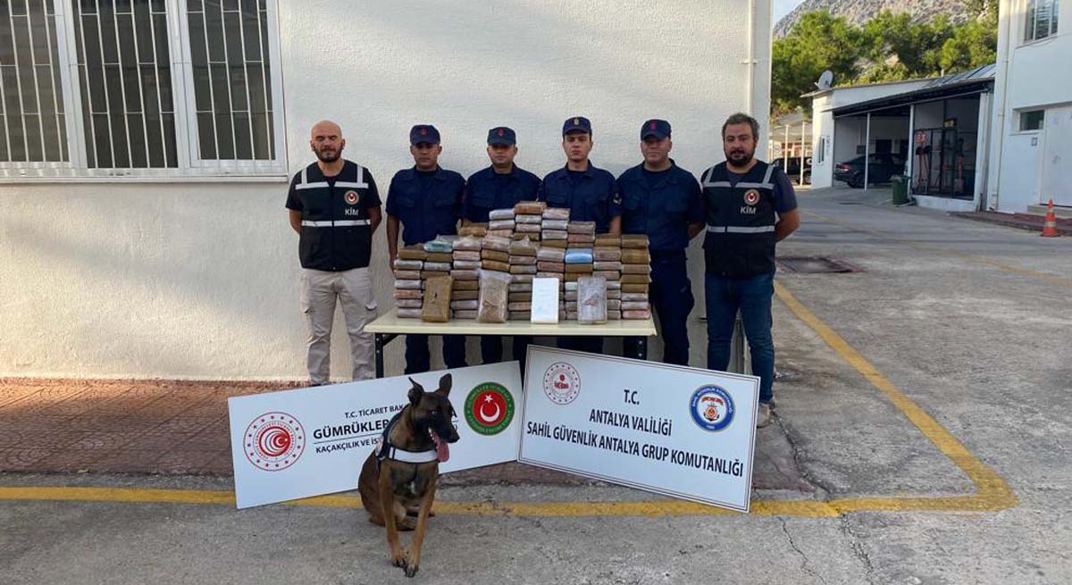 Antalya'da 183 kilo kokain ele geçirildi