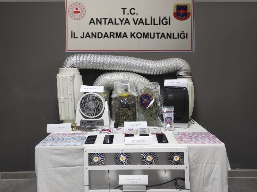 TURİZM BÖLGELERİNDE UYUŞTURUCUYA GEÇİT VERİLMİYOR