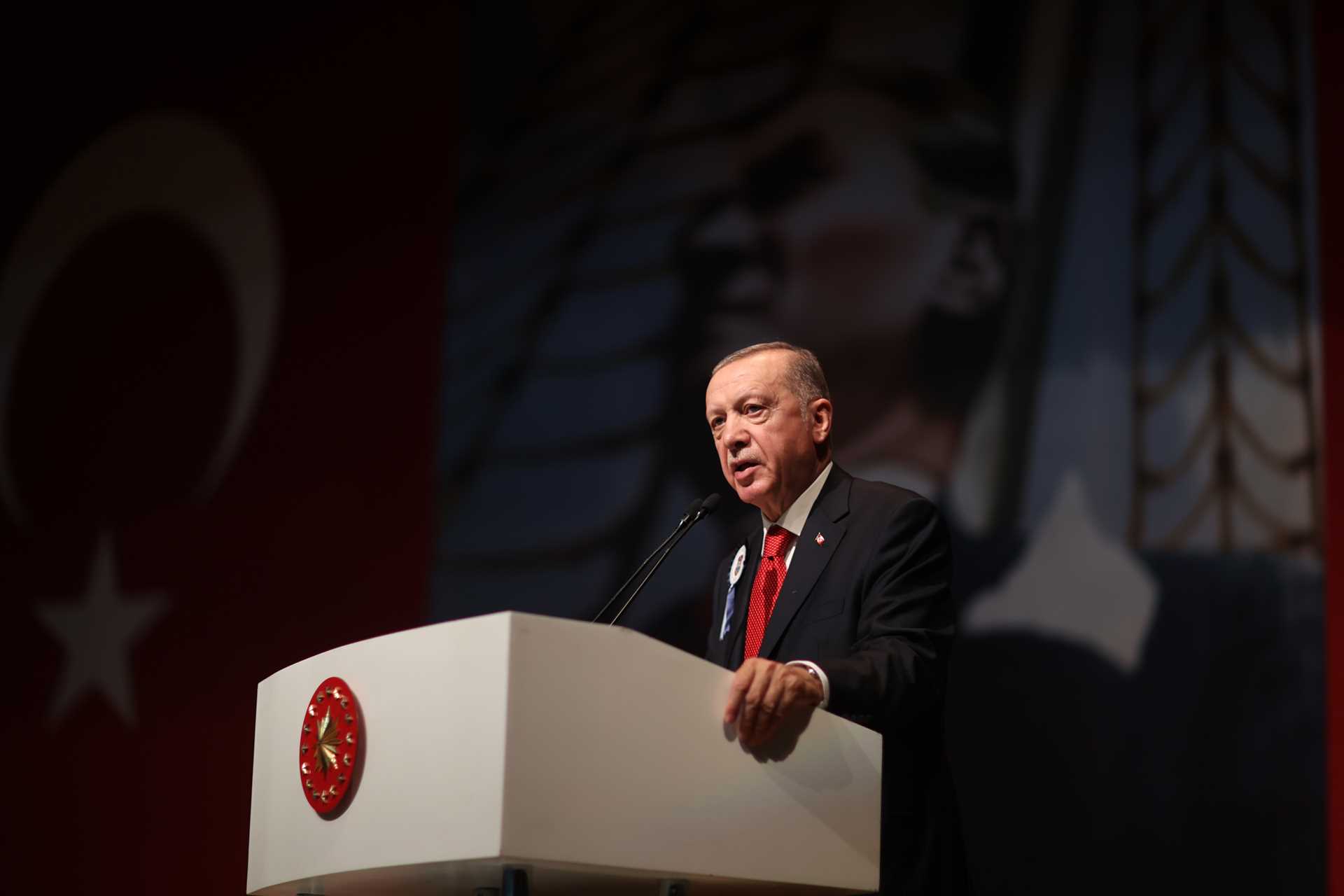 Cumhurbaşkanı Erdoğan, MSÜ Deniz ve Hava Harp Okulu Diploma Alma ve Sancak Devir Teslim Töreni'nde konuştu 