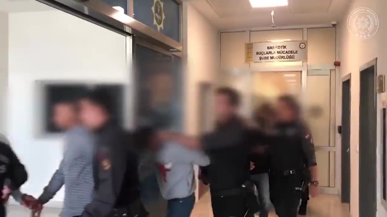 Ankara'da uyuşturucu operasyonlarında 66 kişi tutuklandı 