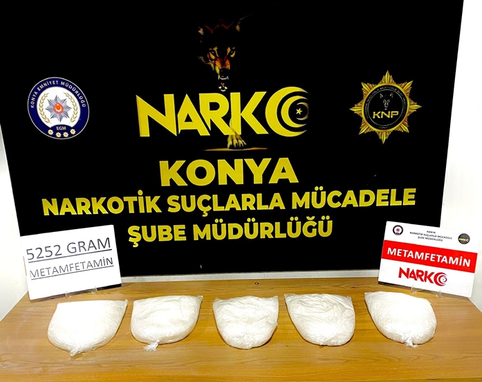 Konya polisinden rekor miktarda uyuşturucu yakaladı! Değeri 2 milyon lira