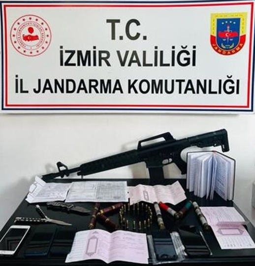 İzmir’de Jandarma ekiplerinden tefeci operasyonu: 6 gözaltı