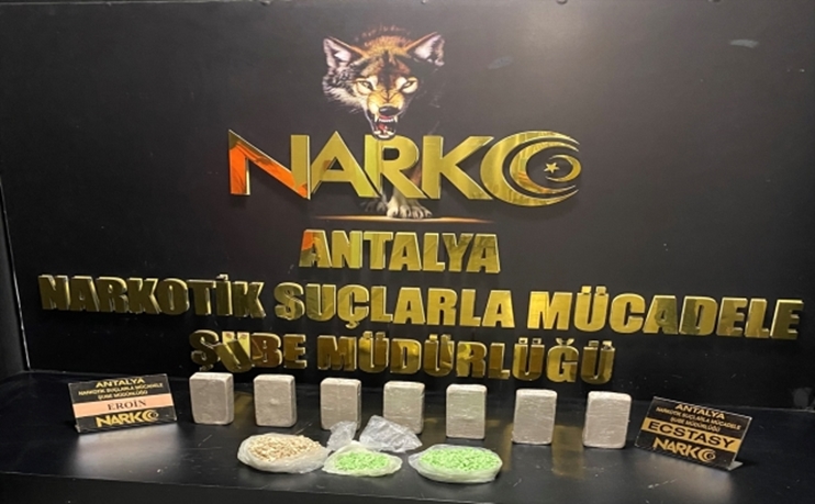 Antalya polisinden uyuşturucu operasyonu