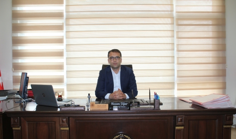 Yunak'a atanan cumhuriyet savcısı Hasan Uğur görevine başladı