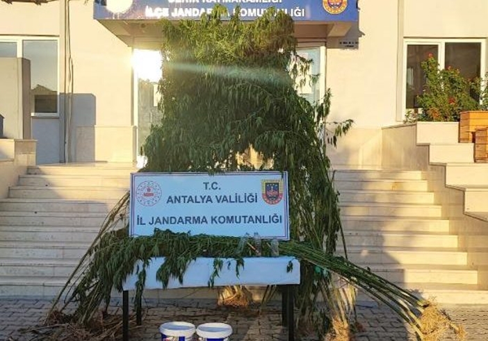 Antalya’da uyuşturucu operasyonu