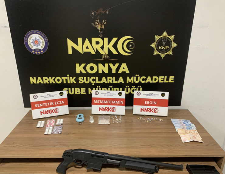 Konya'da uyuşturucu operasyonu! 12 gözalt