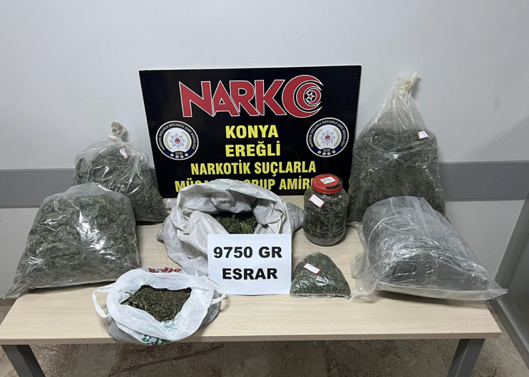Konya’da 9 kilo 750 gram esrar ele geçirildi