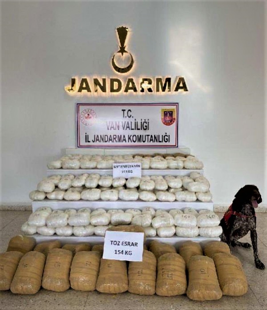 Van'da Jandarmadan uyuşturucu operasyonu