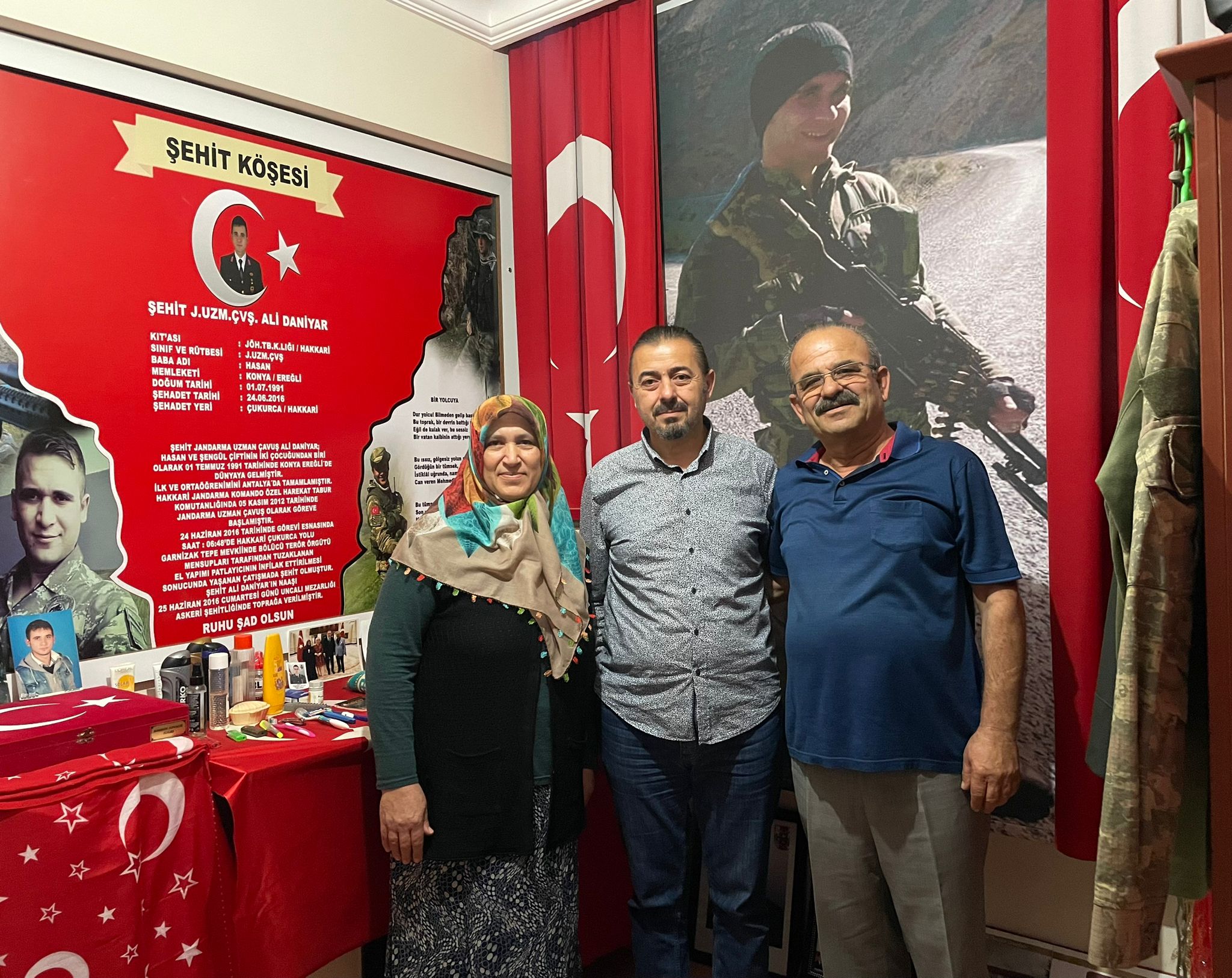 JANVAK Başkanı Savaş KARABALİ,Şehit J.Uzm.Çvş.Ali DANİYAR’ın Baba ocağını ziyaret etti…