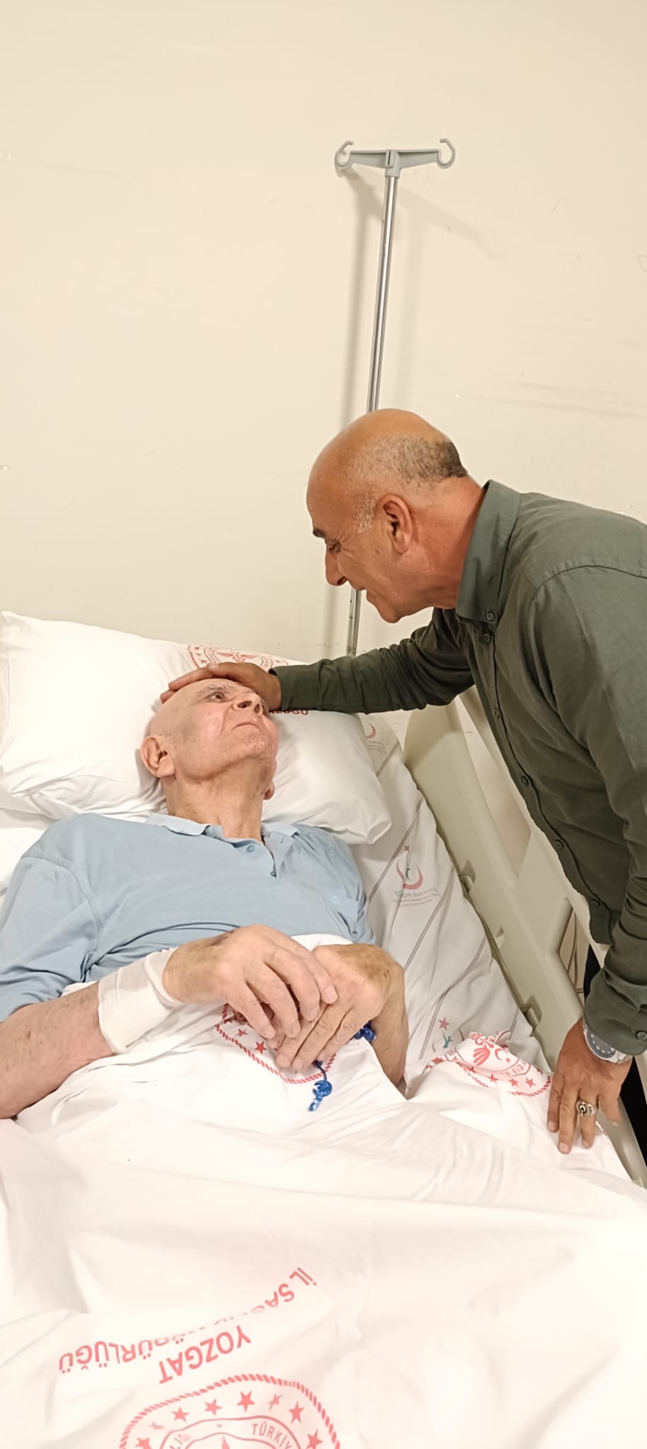 ŞEHİT BABAMIZI YALNIZ BIRAKMADIK