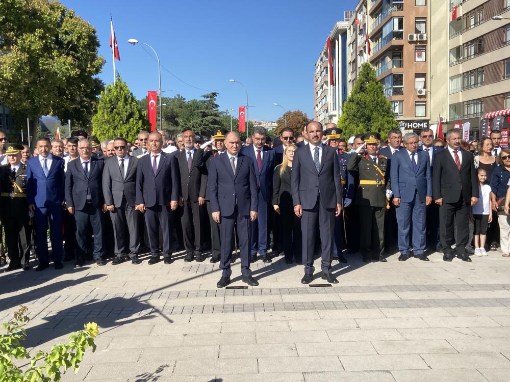 Konya’da 30 Ağustos Zafer Bayramı törenlerle kutlandı