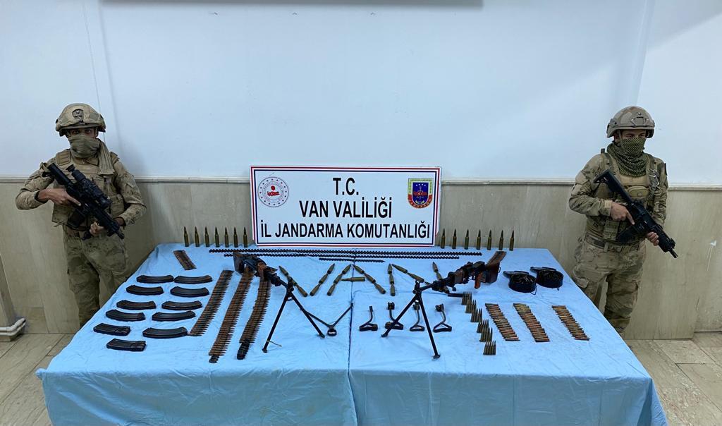 Terörden arındırılan Tendürek'te PKK terör örgütüne ait cephane ele geçirildi